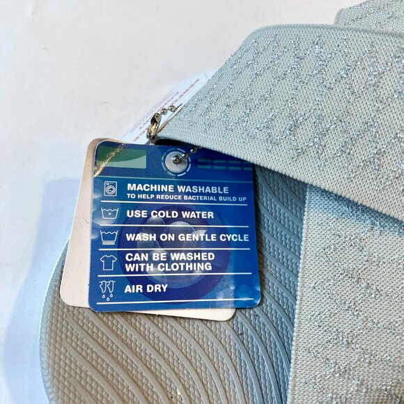 Women’s Silver Sandals Skechers Size 12 Comfort Summer Shoes Slip On Memory Foam - Picture 2 of 4